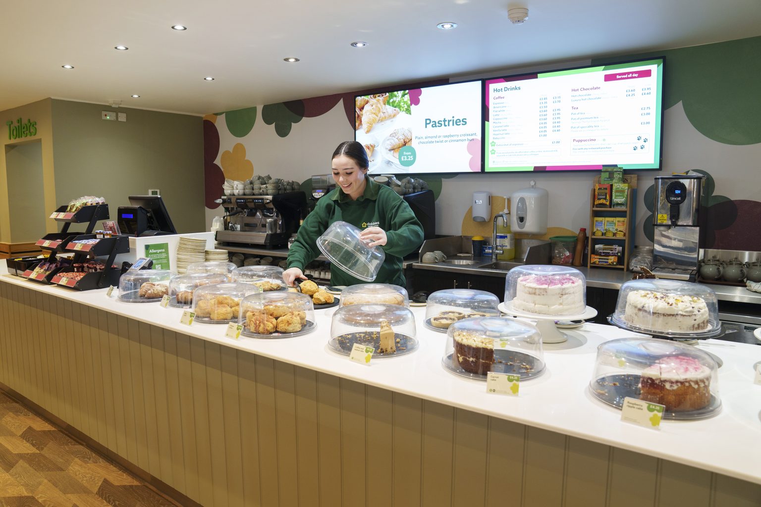 Dobbies continues national refurbishment programme with Moreton Park upgrade 4 UNP Dobbies 47298 Moreton Park Refurbishment019